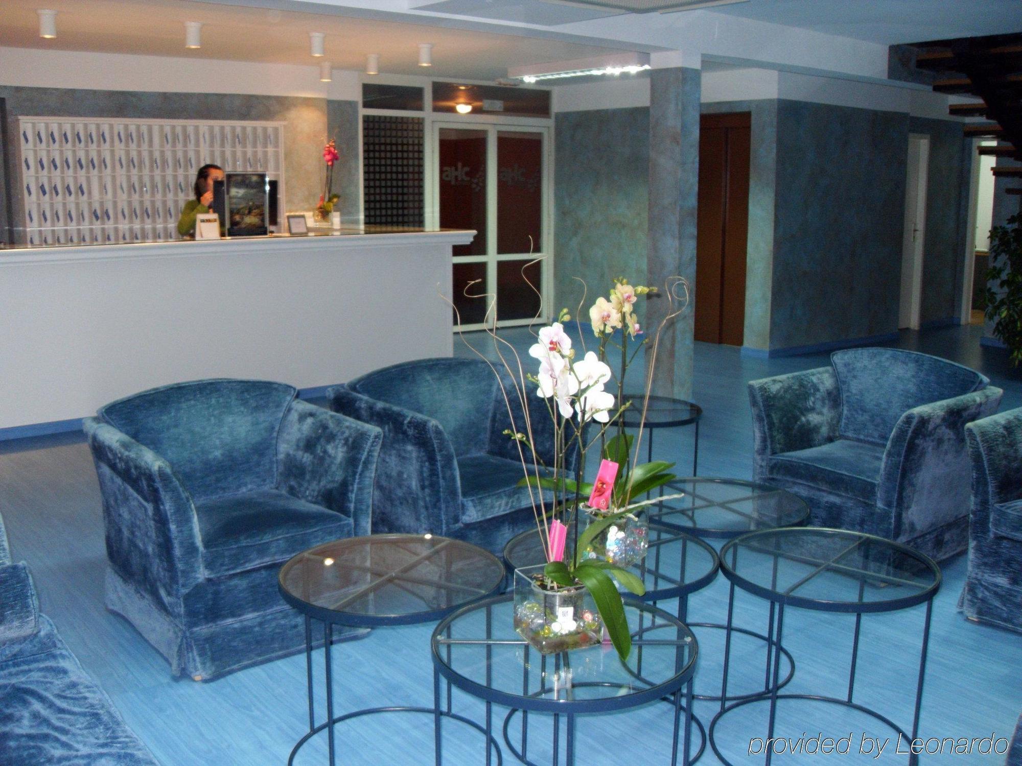 Ahc Hoteles Cáceres Interior foto